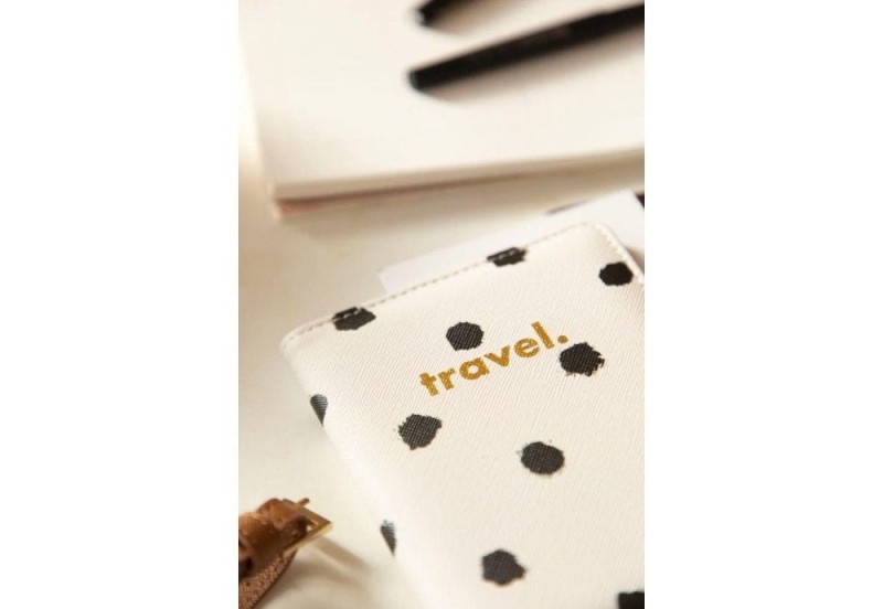 Painted dots - Travel set (5).jpg