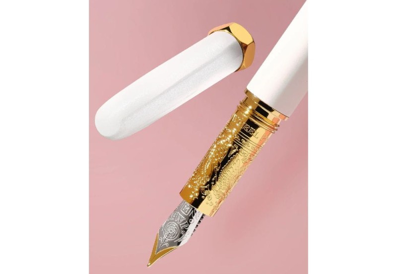 NOTEKA FWP Fabled Feather (6).jpg