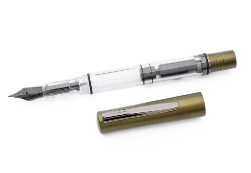 MONTEVERDE MP1 Pióro wieczne Piston filler Demonstrator NOTEKA Olive Green 2.jpg