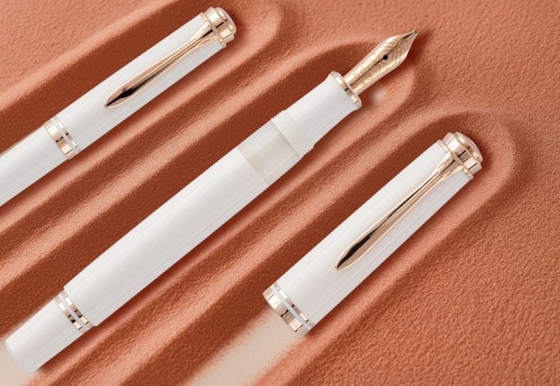 Pelikan M600 Souverän White Rose Gold 14k - Pióro Wieczne (3).jpg