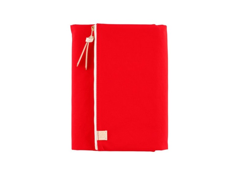 Hobonichi Techo Cousin A5 Cover: Tragen: Red