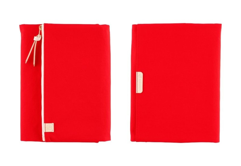 Hobonichi Techo Cousin A5 Cover: Tragen: Red