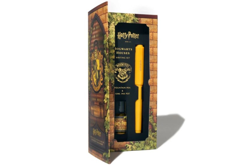 Ferris Wheel Press Carousel and ink set Harry Potter_ Hufflepuff NOTEKA.jpg