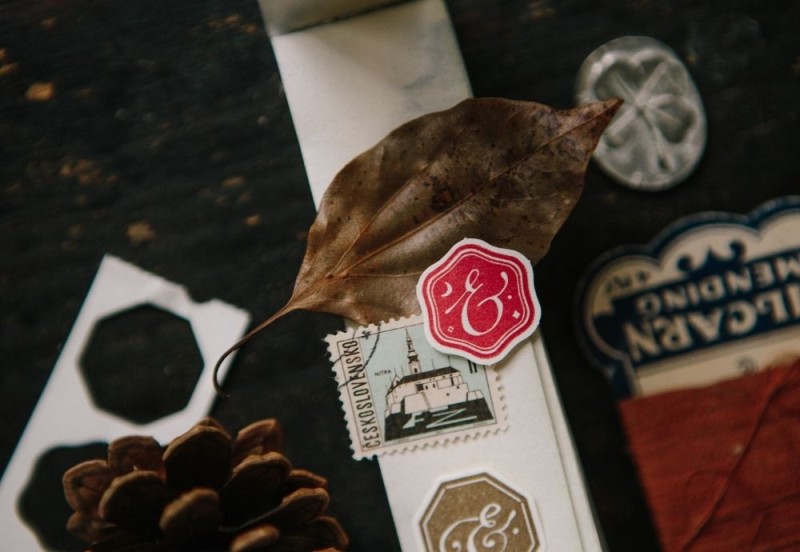 Ampersand Letterpress Label Book (5).jpg
