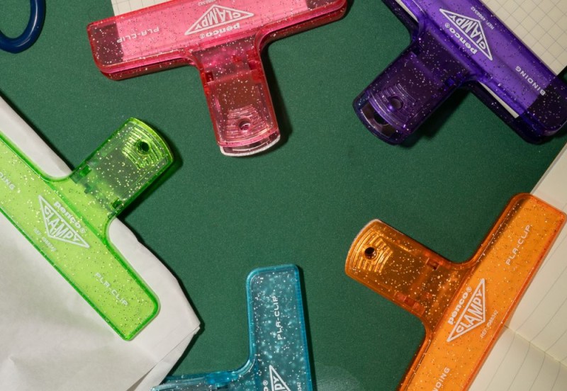 NOTEKA klips PENCO Clampy Glitter 1.jpg