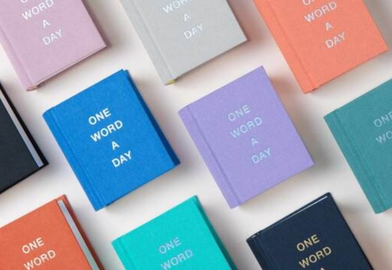 NOTEKA PAPERLUXE One Word a Day.jpg