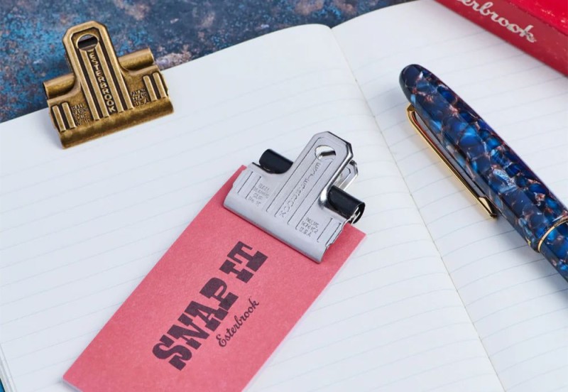 estie clip silver 2.jpg