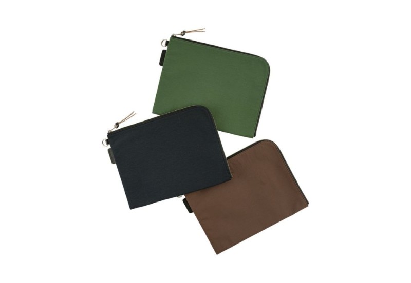 Hobonichi etui tragen flat pouch NOTEKA.jpg