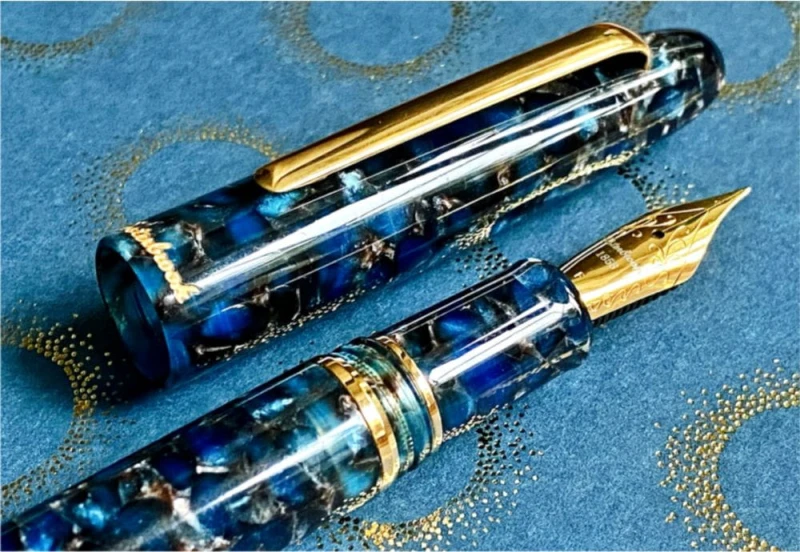 nouveau bleu gold