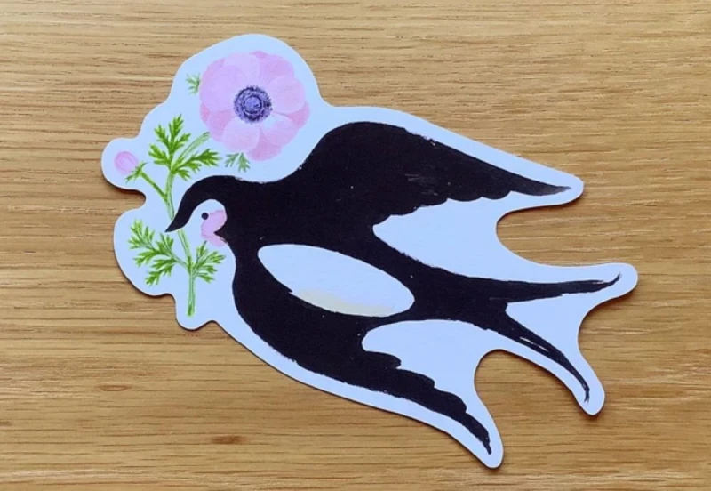 4legs postcard swallow's card NOTEKA (1).jpg