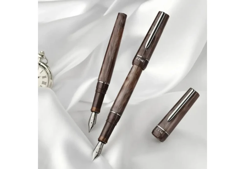 BENU Haute Satin Pióro wieczne (4).jpg